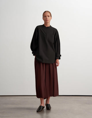 Pleated Shoulder Cotton Shirt with Belt – Black