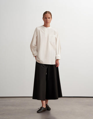 Pleated Shoulder Cotton Shirt with Belt – Ecru