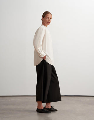 Pleated Shoulder Cotton Shirt with Belt – Ecru