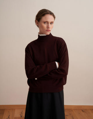 Turtleneck Knit Sweater – Burgundy