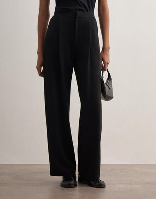 Pleated Wide-Leg Trousers – Black