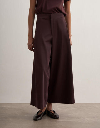 Pleated Wide-Leg Trousers – Bordeaux