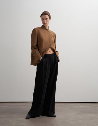 Pleated Fluid Trousers – Black