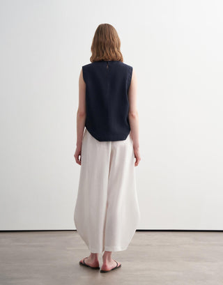 Relaxed Linen Harem Trousers – Ecru