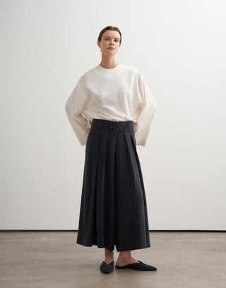 Pleated Wide-Leg Modal Trousers – Navy