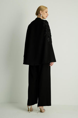 Pure Cape Jacket – Black