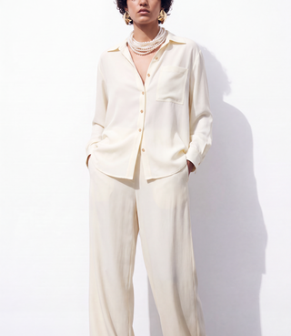 Glide Satinaria Straight Leg Pants
