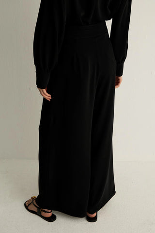 Oriana Tailored Trousers – Black