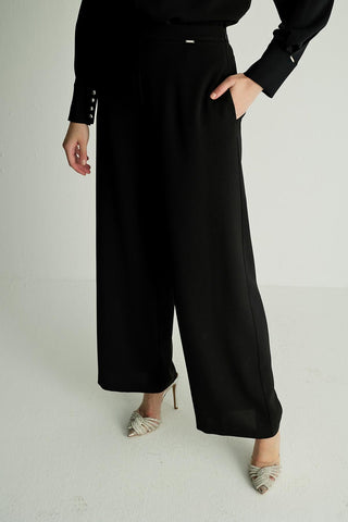 Pure Tailored Trousers – Black