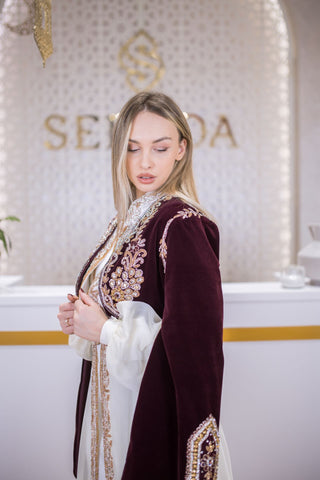 Moon Cascade Embellished Velvet Kaftan – Plum