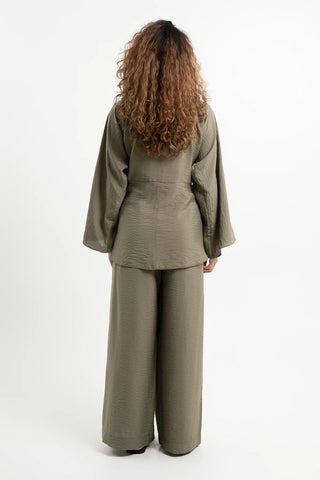 Elan Wrap Top – Olive