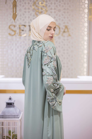 Desert Crown Embellished Abaya – Green
