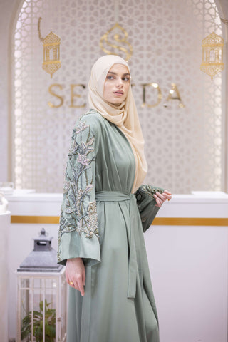 Desert Crown Embellished Abaya – Green