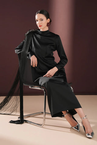 Thalina Minimal Dress – Black