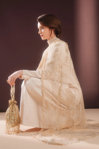 Lumielle Embellished Cape Evening Dress – Cream