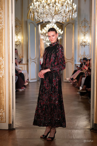 Virella Embellished Dress – Black