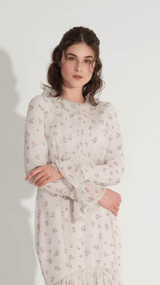 Lace Detail Mermaid Dress – Ecru