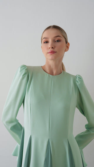 Contrast-Panel Maxi Dress – Mint