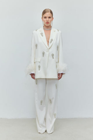 Feather Crown Embellished Set – White