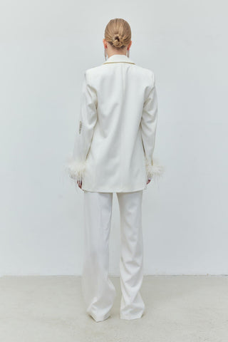 Feather Crown Embellished Set – White