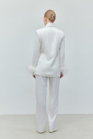 Feather Grace Silk Set – White