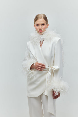 Feather Grace Silk Set – White