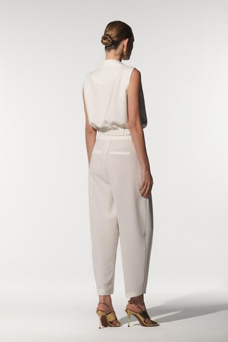 Jelya Slouchy Woven Trousers – Ecru