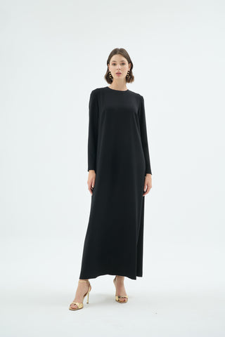 Karla Minimal Maxi Dress – Black