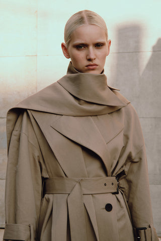 KEMERLİ İKİLİ TRENCHCOAT