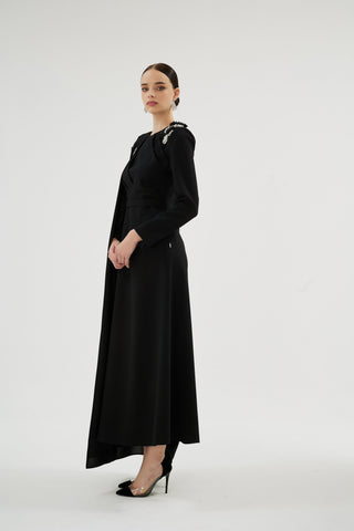 Liliowy Cape Detail Dress – Black