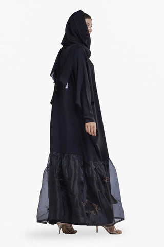 Nasheem Abaya