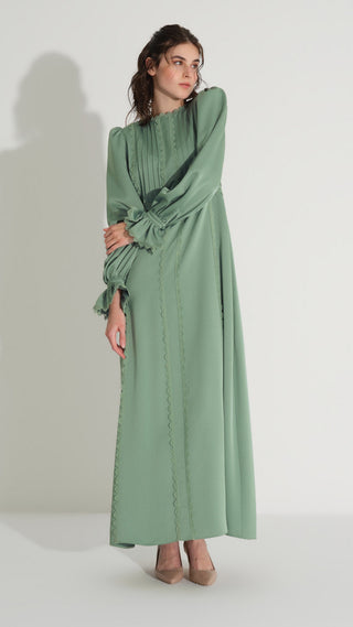 Pleated Lace Detail Dress – Soft Green