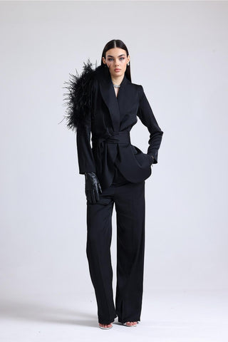 Obsidian Ember Feather-Shoulder Set — Black