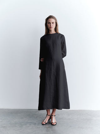 Front Seam Straight-Cut Dress – Black