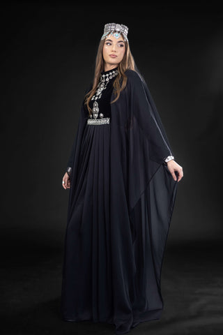 Boldness Embellished Abaya – Black