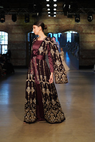 Velvet Authority Balcanian Embellished Kaftan – Burgundy