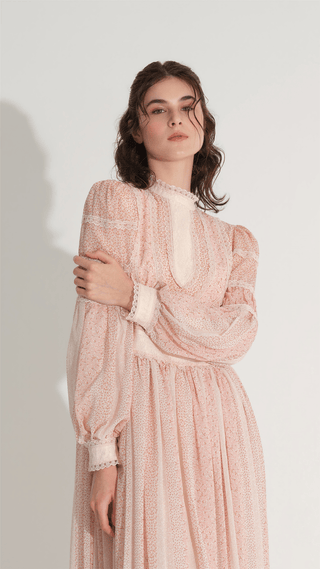 Lace Trim Gathered Chiffon Dress – Powder Pink
