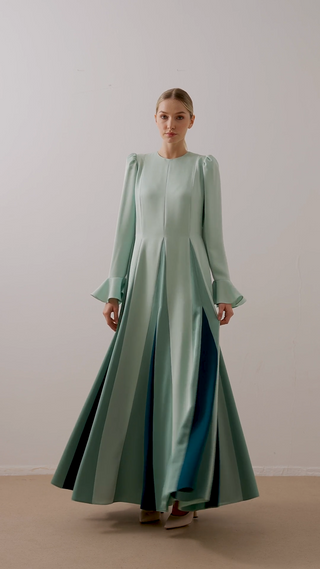 Contrast-Panel Maxi Dress – Mint