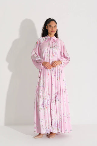 YAKASI FİYONKLU ŞİFON SATEN ELBİSE K. PEMBE